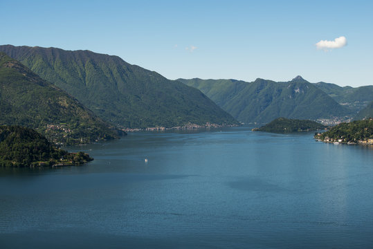 Panoramic view of the lake of Como_ promontory of Bellagio and peninsula of Lavedo
