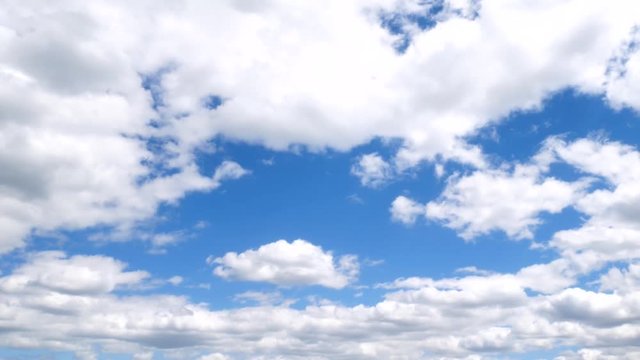 Withe Clouds Blue Sky Time Lapse 4K