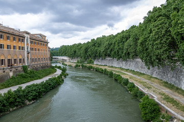 Fototapeta premium Tiber River and Isola Tiberina (Tiber Island) - Rome, Italy