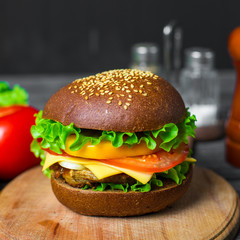 Homemade hamburger with fresh vegetables
