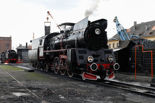 &Aring;nglok vid lokstall