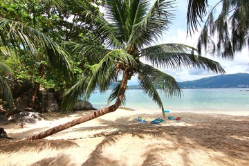 Fototapeta na wymiar Paradise beach in Koh maiton island , phuket ,Thailand