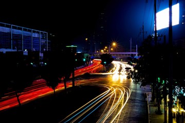 Tiam ruam mit junction in bangkok night time