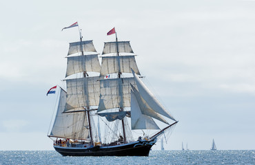 Vieux gréement sur côte bretonne