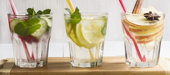 Detox water cocktail Lemon, mint, apple, strawberry, cucumber, cinnamon.
