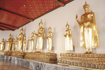 buddha in wat pho temple