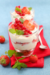 strawberry tiramisu