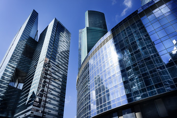 Fototapeta na wymiar MOSCOW - APRIL 16, 2017: View of Moscow-City skyscrapers. Moscow-City (Moscow International Business Center) is a modern commercial district in central Moscow.