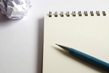 sketch drawing set. Crumpled paper, pencil, fountain pen, notebook. with high contrast theme. © SeemaLotion