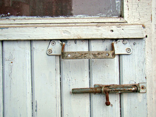 Handle and lock on an old white door