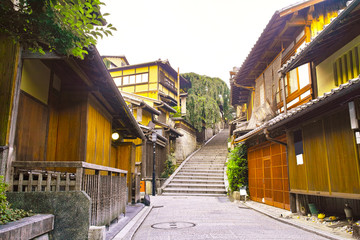 京都　三年坂の町並み