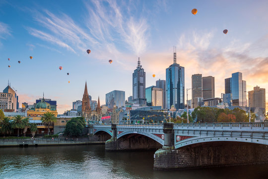 Melbourne city skyline at twilight