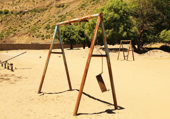 Swing remaining broken