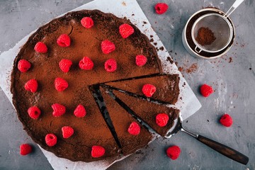 Chocolate tart with raspberries