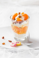 Dessert fruit yogurt Fresh fruit tangerine raisins