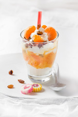 Dessert fruit yogurt Fresh fruit tangerine raisins