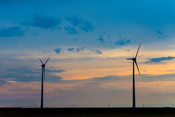 Windmills for energy efficient electricity production