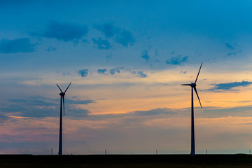 Obraz premium Windmills for energy efficient electricity production