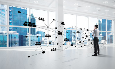 Obraz premium Networking and social communication concept as effective point for modern business