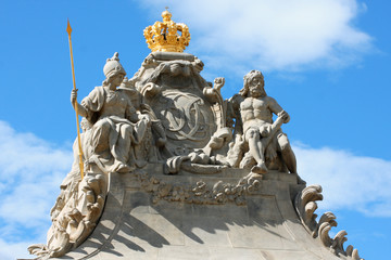 Obraz premium Entrance gate to the courtyard of Christiansborg Palace in Copenhagen, Denmark