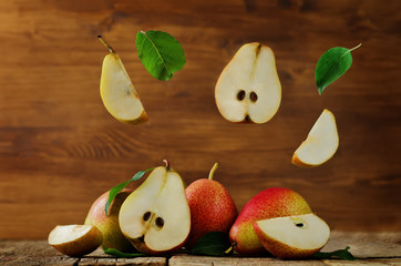Pears with flying slices
