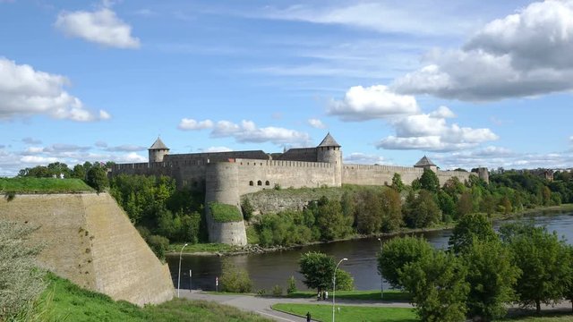 Time lapse,fortress Ivangorod Fortress on the border of Estonia and Russia