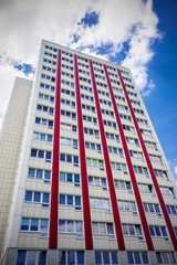 Sanierter Plattenbau