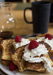French toast with raspberries