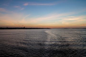 Obraz premium Zachód słońca w Santarem w Brazylii