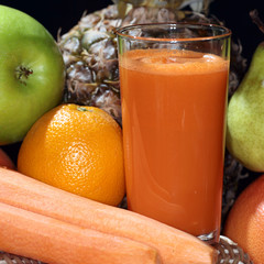 Fresh carrot juice