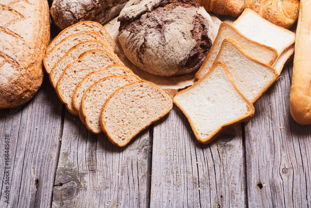 Wall mural Fresh fragrant bread