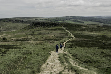 NA SZLAKU, PEAK DISTRICT, WIELKA BRYTANIA  © DawidDobosz