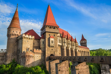 Fototapeta na wymiar Beautiful panorama of Hunyadi Corvin castle in Hunedoara, Romania. Discover Romania concept.