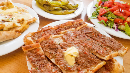 Pide Kıymalı Ekmek