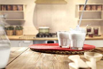milk splah 