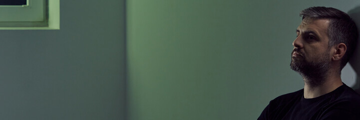 Obraz premium Man suffering after break up