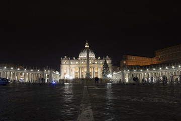 Fototapeta na wymiar Piazza San Pietro - Roma 