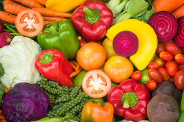 Fototapeta na wymiar Various fresh fruits and vegetables for eating healthy