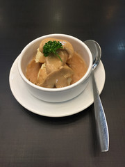 mashed potato with mushroom sauce