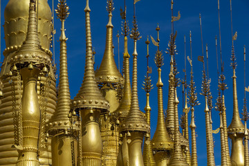 Shwe Indein Pagoda, Inle lake, Myanmar
