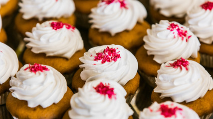 Wedding Holiday cupcakes