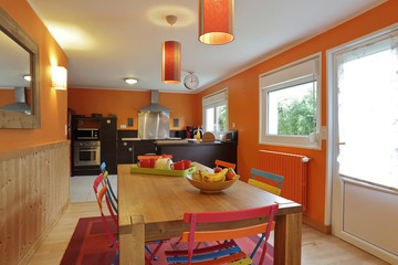 intérieur cuisine salle à manger rez-de-chaussée maison