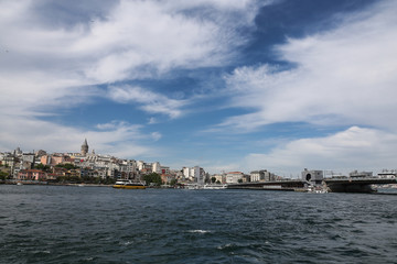 Fototapeta premium Galata Bridge and Galat Tower in Istanbul City