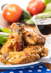 Chicken wings in sauce