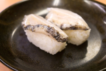 回転寿司 あわび