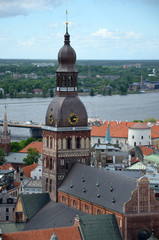 Duomo di Riga visto dalla Chiesa di San Pietro
