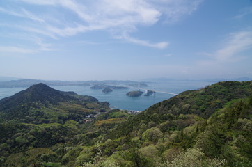 Fototapeta na wymiar 瀬戸内しまなみ海道　亀老山からの景色