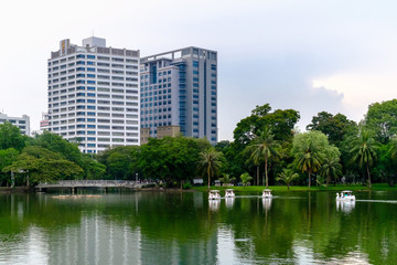 Fototapeta na wymiar H.M.Queen Sirikit Building in Chulalongkorn hospital