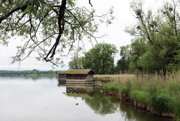 Hütte am See