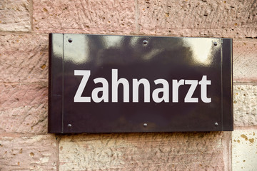 Zahnarzt